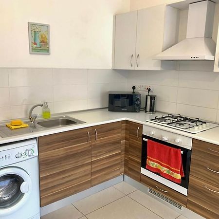 Beautiful & Quiet Two-Bedroom Apartment With Private Garden Lukomorye C1 Kyrenia  Ngoại thất bức ảnh